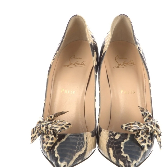 Christian Louboutin Black and Cream Patterned Heels - Picture 3 of 9